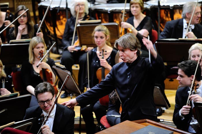 Koncert pod dyrekcja Esa-Pekki Salonena w wykonaniu Philharmonia Orchestra z Londynu, Filharmonia Narodowa w Warszaie, 13 marca 2013, fot. Bartek Syta